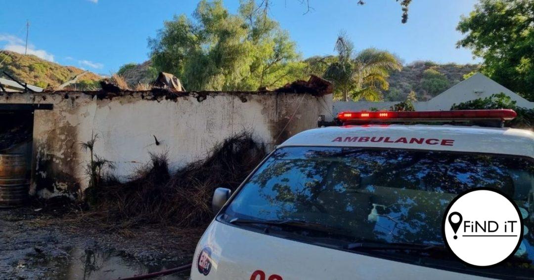 Muur val op brandweerman