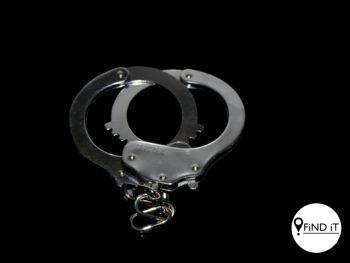 ’n Egpaar van hier is twee lewenslange vonnisse en 22 jaar tronkstraf elk opgelê vir verskillende seksuele misdrywe teenoor hul kinders.