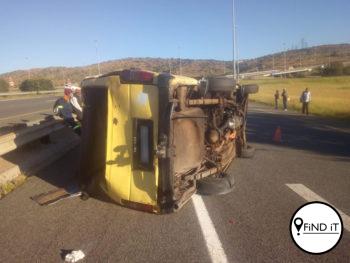 12 Beseer in taxi-ongeluk