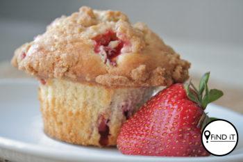Aarbei-muffins met roomkaaskvulsel
