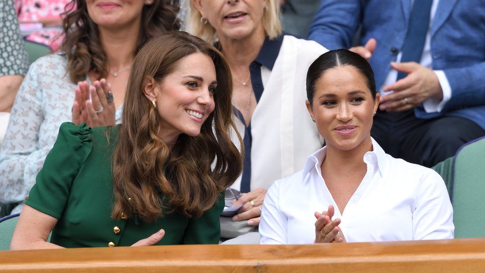 Meghan en Catherine: Meghan klap glo deur in Catherine se gesig toe