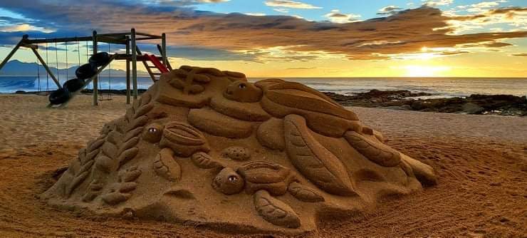 Die foto's is voor Delfinos, 'n restaurant op Mosselbaai, geneem. (Foto: Verskaf)