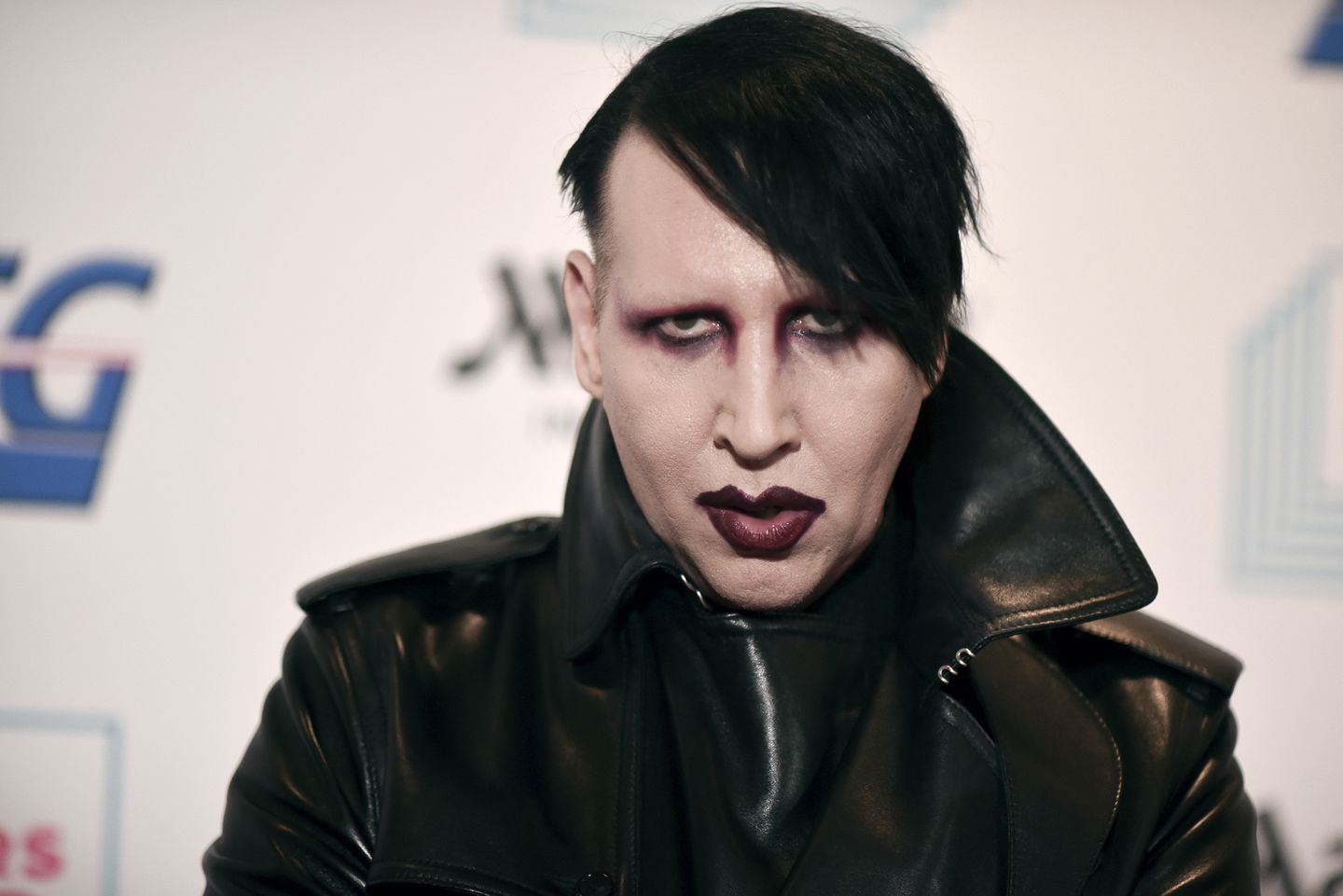 Lasbrief uit vir arrestasie van Marilyn Manson (Foto: The Boston Globe)