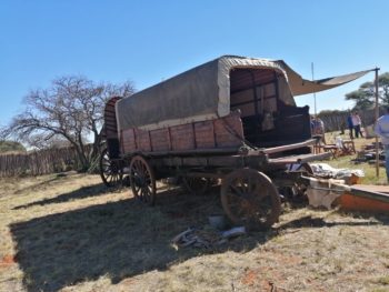 FOTO'S: 'n Kuier in die laer (Foto's: Erna van der Merwe)