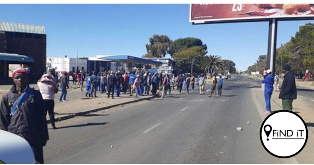 Nog in hegtenis geneem terwyl party Bloemfontein-besighede gesluit bly