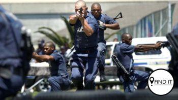 Uit die 24 polisiebeamptes wat vermoor is, was 11 van hulle aan diens.