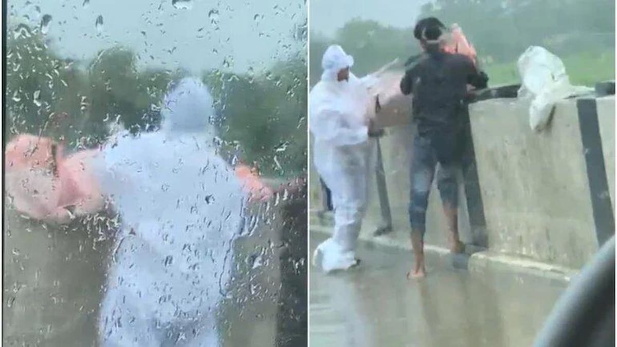 KYK: Twee gooi Covid-19-pasiënt se liggaam in rivier (Foto: India Today)