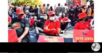 KYK: EFF hou optog oor goedkeuring van inentings