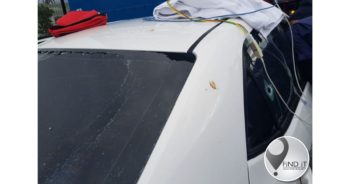 Man ernstig beseer na verdagte(s) op motor losbrand