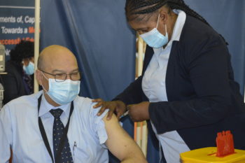 Meer as 48 000 onnies Woensdag ingeënt (Foto: Caria van der Merwe)