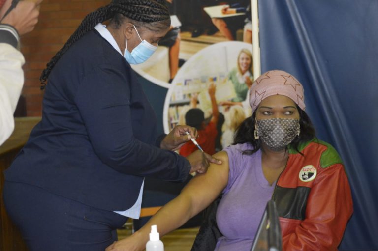 Inentings in onderwyssektor begin (Foto: Caria van der Merwe)
