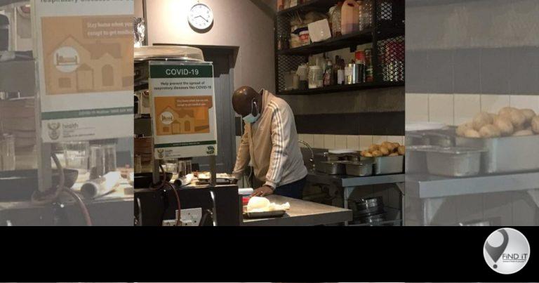 Foto van hartseer restaurantbestuurder gedeel op sosiale media