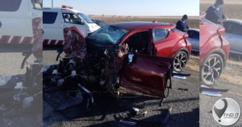 25 beseer toe taxi en drie motors bots