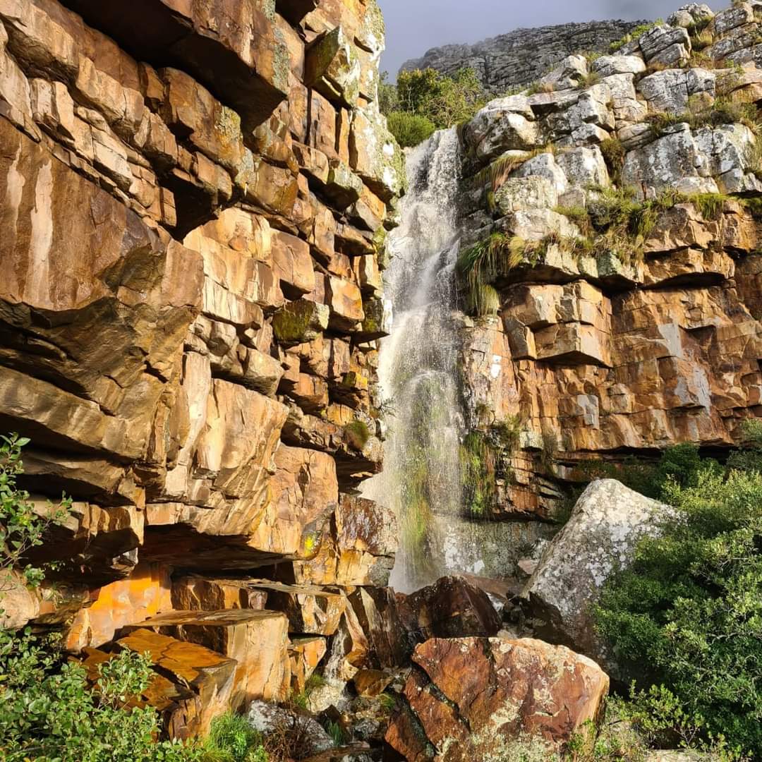 KYK: Rotsstorting op Tafelberg (Foto: SANParks - Table Mountain National Park, Facebook)