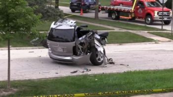 Vier dood toe motor middeldeur skeur (Foto: ABC News)