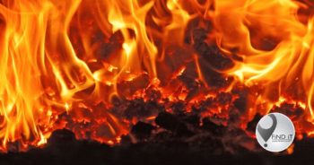 Vuur buite beheer naby Jacobsdal, hulp benodig
