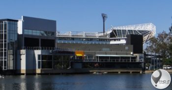 Meer bekend na seun (3) by Waterfront-sentrum na sy dood val