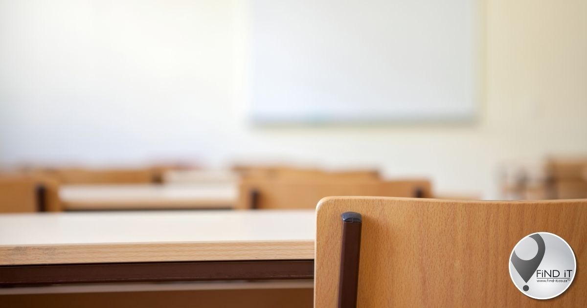 Government backtrack on plan to scrap school holidays – report