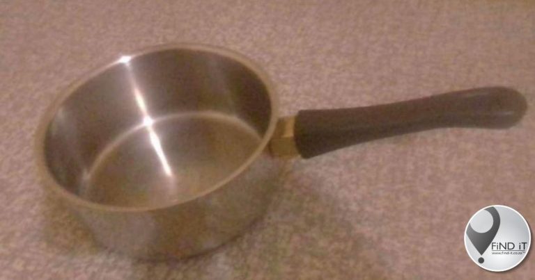 Bejaarde gooi beweerde gewapende rower met pot