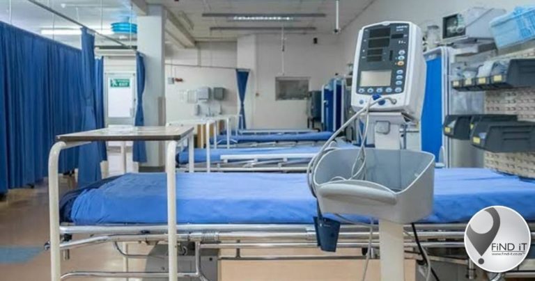 Fetus en nageboorte in plastieksak in yskas glo eers dae later aangemeld