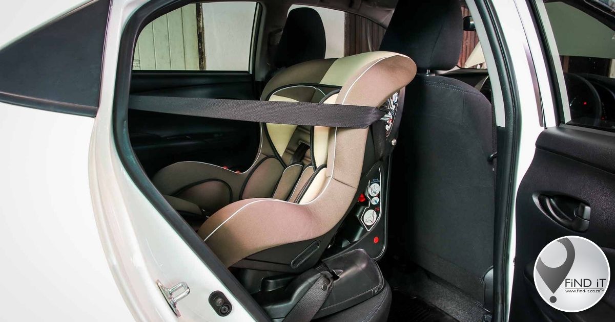 Tweeling (2) dood na hulle 'per ongeluk' in motor vergeet is