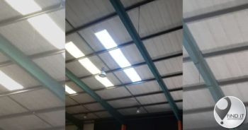 Man val 15 m vanaf dak tot op betonvloer