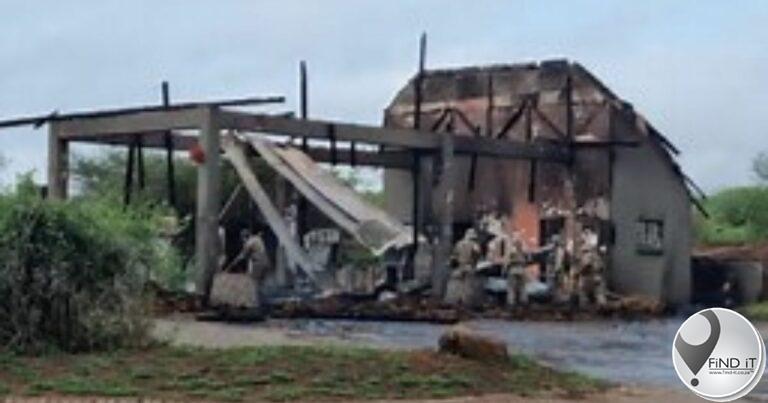 Fuel station at Kruger Park struck by lightning