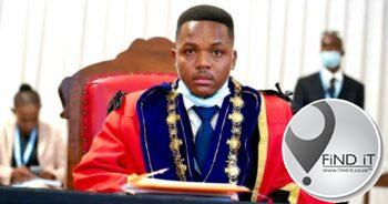 Sol Plaatje sweer bloedjong burgemeester in