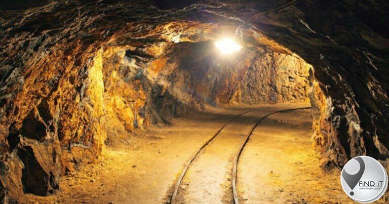 Rescue teams search for trapped Rustenburg miners after mudslide