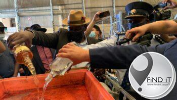 Police Minister, Bheki Cele, calls on the police to remain calm
