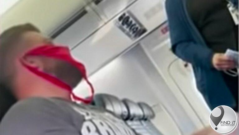 Man kicked off flight for wearing women's underwear as face mask