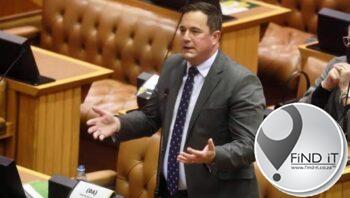 John Steenhuisen calls on President Cyril Ramaphosa to end the curfew on New Year's eve
