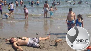 Thousands of holidaymakers flocked to Durban beaches on Sunday