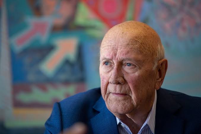 Pres. Ramaphosa lewer huldeblyk by FW de Klerk se gedenkdiens (Foto: News24)