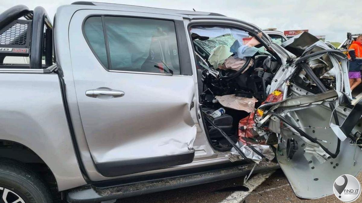 Man op N1 uit wrak gesny