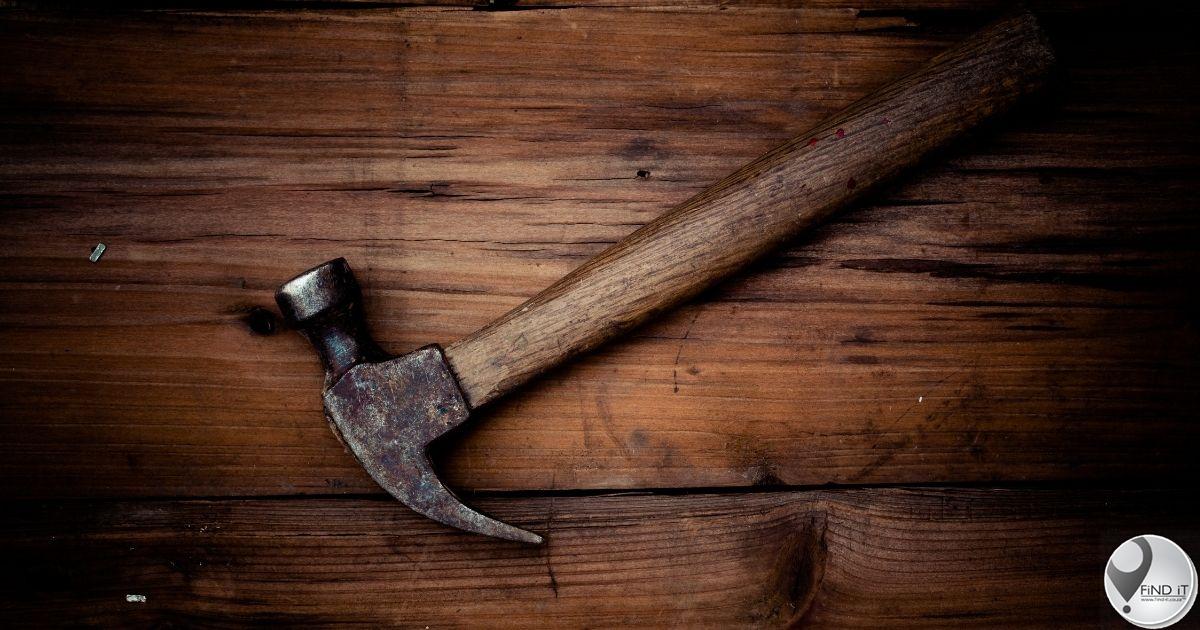 'Hammer gang' lede gearresteer