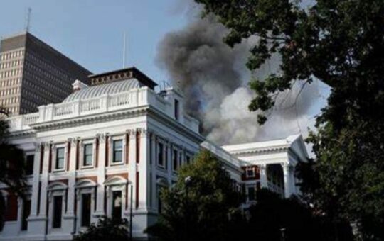 Taxpayers could pay for parliament fire as buildings are uninsured