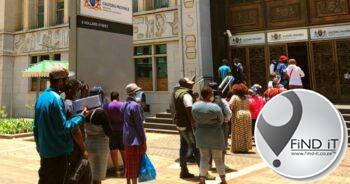 Joburg parents queue in desperation to get their kids in schools