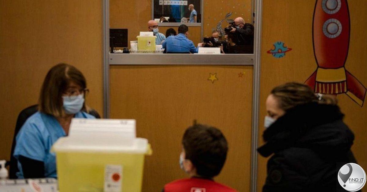 Unvaccinated father loses right to see his child