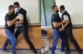 Ouers maak saak teen onderwyser ná video oor stamp
