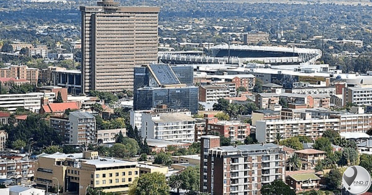 Johan Pretorius, DA-koukusleier, het gesê diegene wat die Mangaung-metro se staatskas geplunder het moet strafregtelik vervolg word