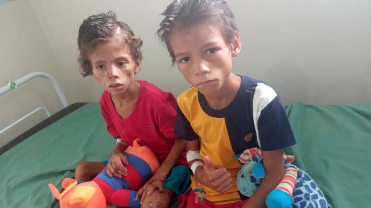 Twee boeties verdwaal vir byna 4 weke in Amasone (Foto: Global News)