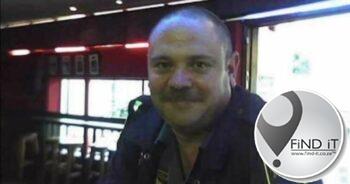 Polisiebeampte glo buite dogter se skool doodgeskiet tydens kaping
