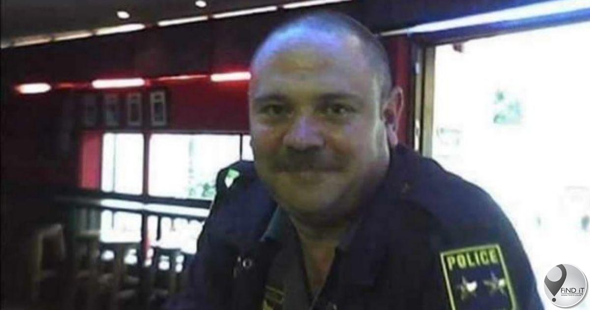 Polisiebeampte glo buite dogter se skool doodgeskiet tydens kaping