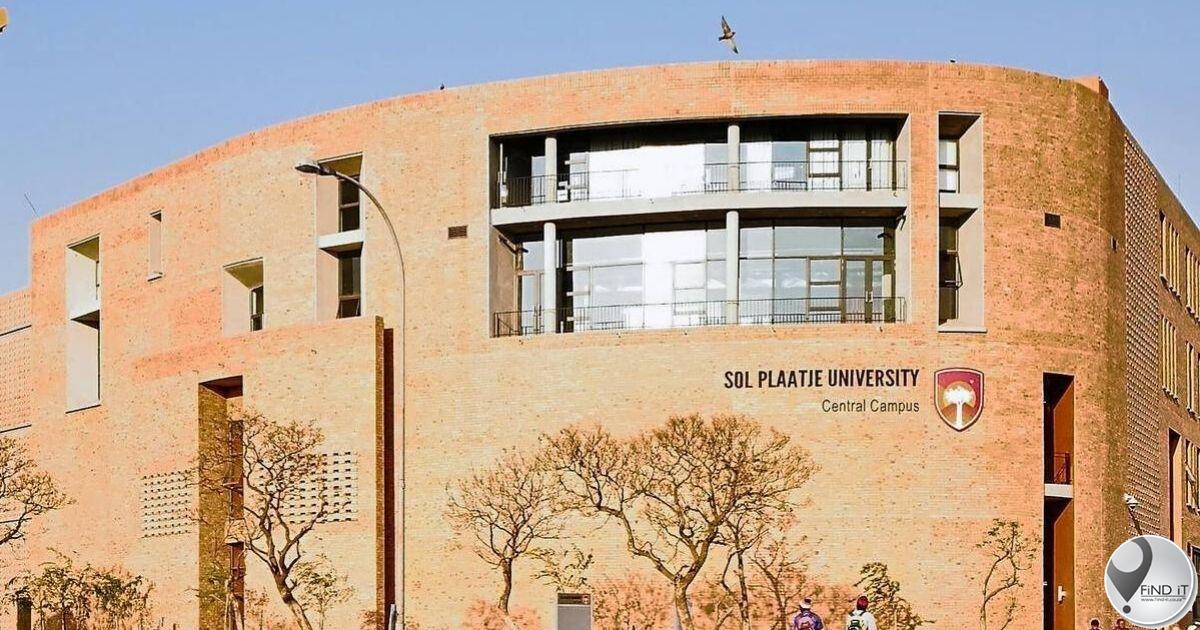 Bekende skrywer beroof terwyl hy by SPU doseer het