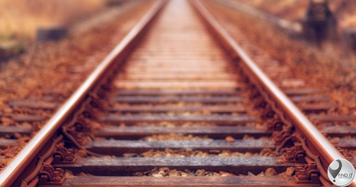 Prasa-sekuriteitswag gooi glo bejaarde man uit trein