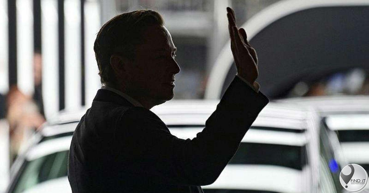 Elon Musk eis Tesla-personeel keer voltyds terug kantoor toe of ...