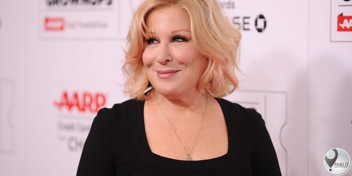 Bette Midler wil hê dat Viagra verbied word nadat Roe v Wade omgeslaan het