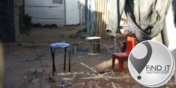 Drie mense is doodgeskiet ure voor Soweto-moorde