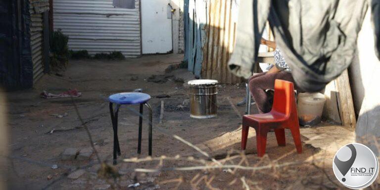 Drie mense is doodgeskiet ure voor Soweto-moorde